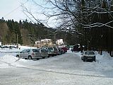 Parkoviště u silnice číslo II/189 je ideálním východiskem na tisícovky Čerchov a Skalka.