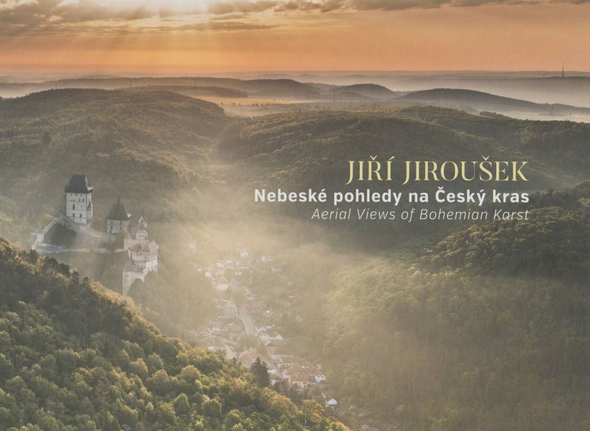 Nebeské pohledy na Český kras (Jiří Jiroušek)