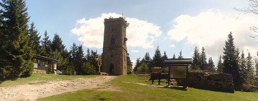 Panoramatické foto vrcholové partie Předního Žalého.