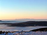 Krkonoše z Keprníku. Vzdušnou čarou 116 km.