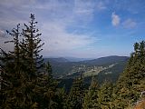 Úžasný pohled z vrcholové skalky tisícovky Vlčí hřeben - S vrchol.