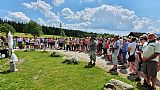 Šumavské slavnosti u příležitosti vysvěcení nového křížku na Rovině pod Březníkem se dne 28.6.2020 zúčastnilo mnoho přátel Šumavy.